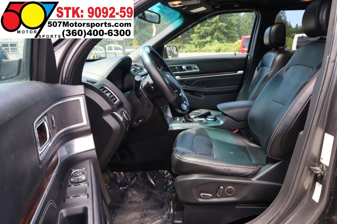 Used 2017 Ford Explorer Limited AWD/4WD image 12