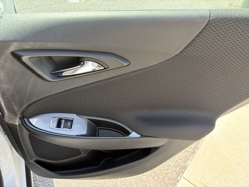 Used 2024 Chevrolet Malibu RS FWD image 27