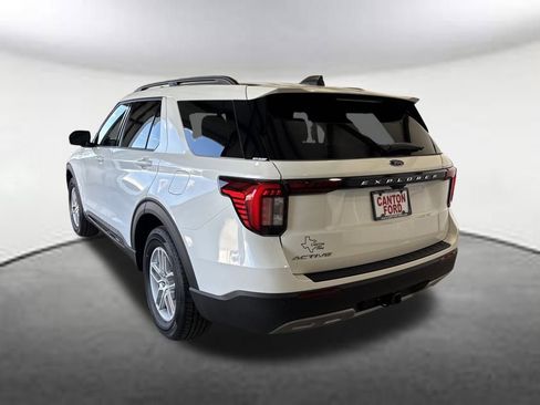 New 2026 Ford Explorer Active w/ Active Comfort Package image 3
