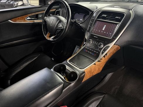 Used 2018 Lincoln MKX Reserve FWD image 16