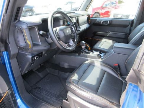 Used 2024 Ford Bronco Badlands AWD/4WD image 9