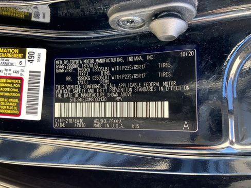 Used 2021 Toyota Sienna XLE image 35