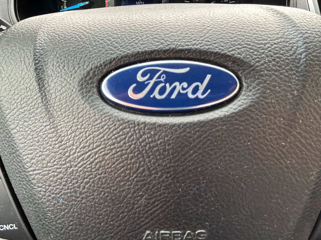 Used 2017 Ford Edge SE AWD/4WD image 20