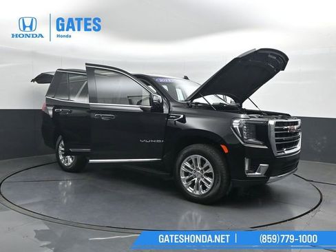 Used 2023 GMC Yukon SLT w/ SLT Premium Package AWD/4WD image 63