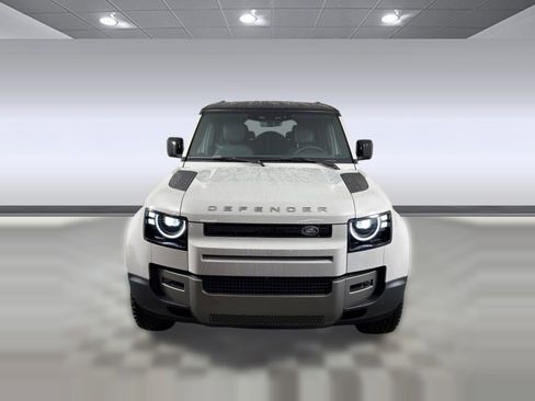 Used 2026 Land Rover Defender 130 S image 5