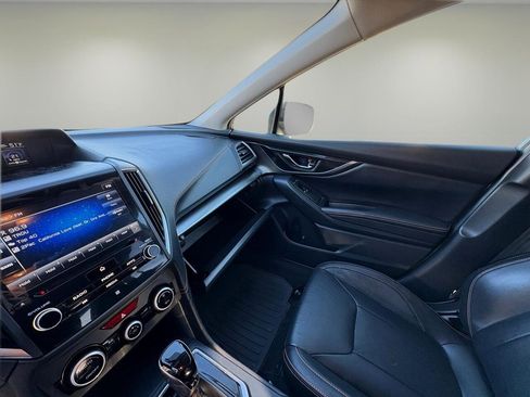Used 2018 Subaru Crosstrek 2.0i Limited image 14