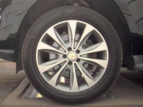 Used 2016 Mercedes-Benz GL 450 4MATIC w/ Premium I Package image 7