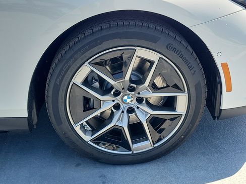 New 2026 BMW 530i w/ Premium Package RWD image 5