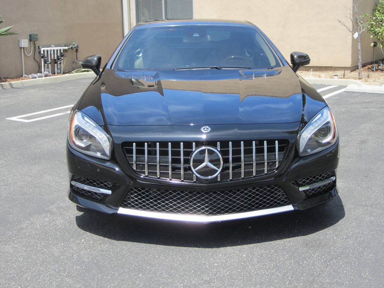 Used 2013 Mercedes-Benz SL 550 image 9