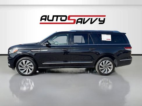 Used 2023 Lincoln Navigator L Reserve AWD/4WD image 4