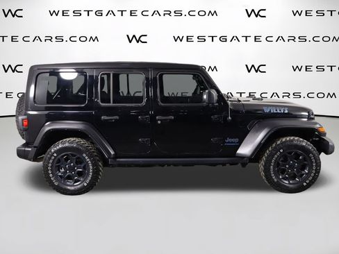 Used 2023 Jeep Wrangler Unlimited w/ Sun & Screen Package AWD/4WD image 49