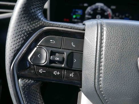 Used 2022 Toyota Tundra Limited image 38