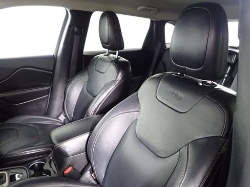 Used 2014 Jeep Cherokee Limited AWD/4WD image 22