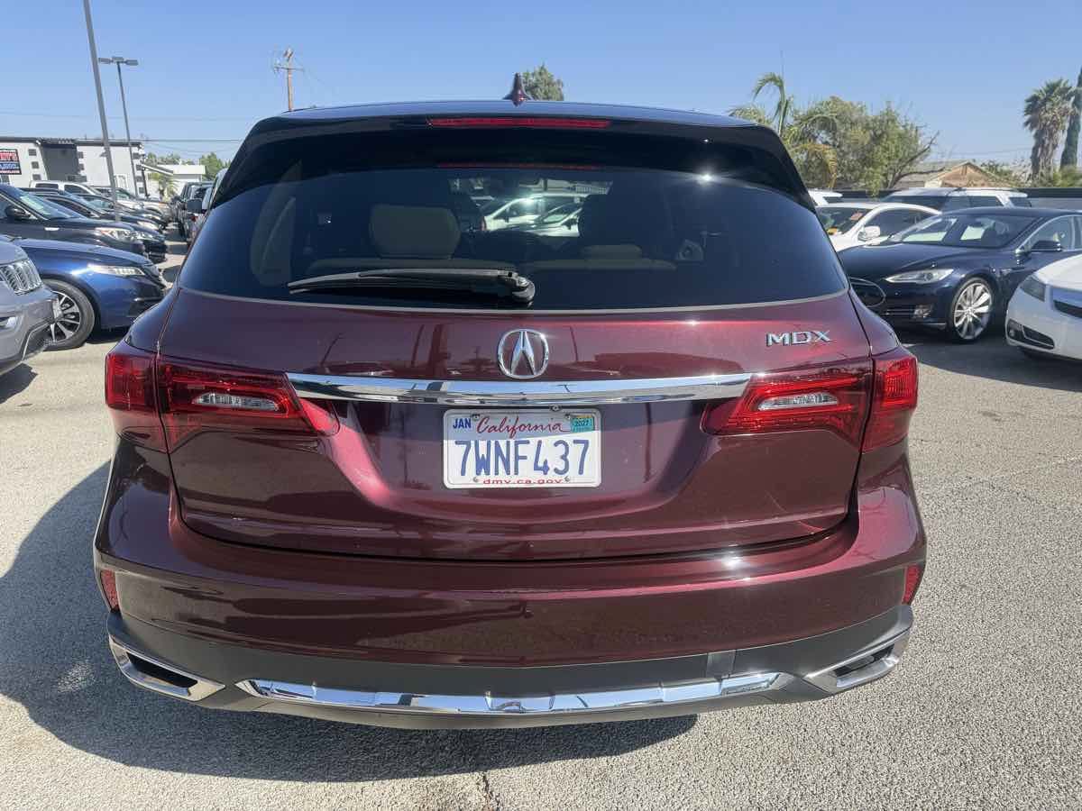 Used 2017 Acura MDX w/ Technology Package FWD image 5