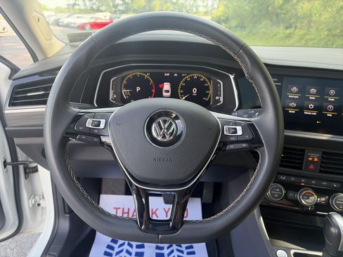 Certified 2021 Volkswagen Jetta SEL FWD image 26