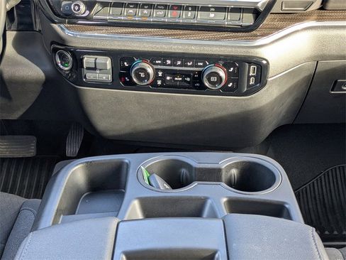 Used 2025 Chevrolet Silverado 1500 LT image 20