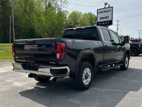 Used 2024 GMC Sierra 2500 SLE w/ SLE Value Package; AWD/4WD image 3