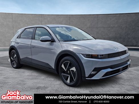 New 2025 Hyundai Ioniq 5 SE image 1