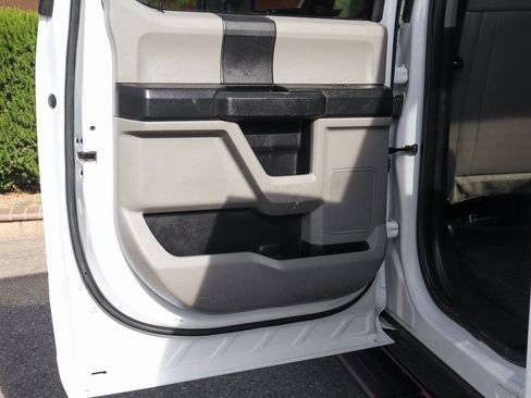 Used 2021 Ford F350 XL w/ Power Equipment Group image 39