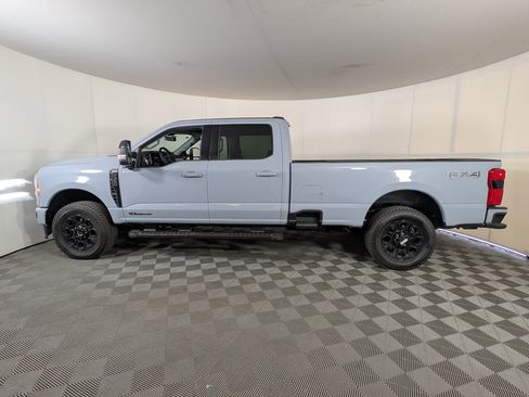 New 2025 Ford F350 Lariat w/ Lariat Ultimate Package image 4