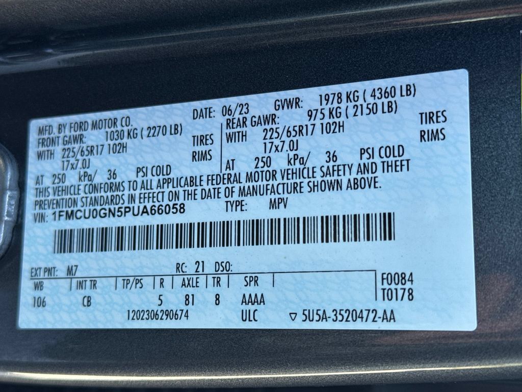 Used 2023 Ford Escape Active w/ Tech Pack #1 FWD image 30