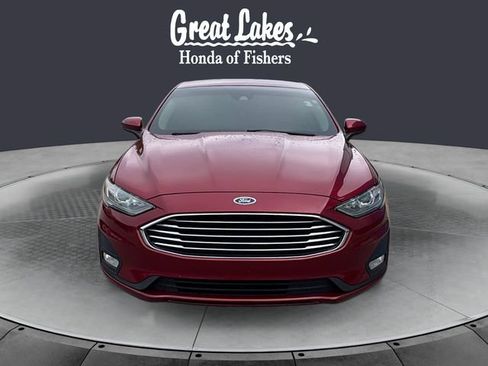Used 2019 Ford Fusion SE w/ Equipment Group 151A FWD image 8