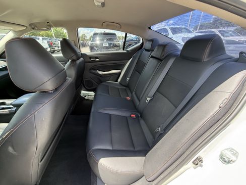 Used 2019 Nissan Altima 2.5 SR FWD image 29