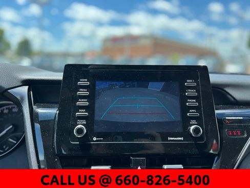 Used 2024 Toyota Camry SE FWD image 13