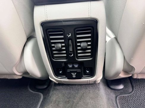 Used 2017 Jeep Grand Cherokee Summit AWD/4WD image 37