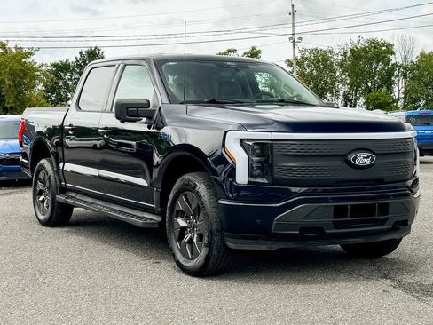 Used 2025 Ford F150 Lightning Flash AWD/4WD image 1