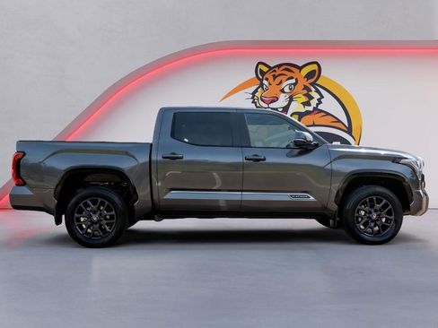New 2026 Toyota Tundra Platinum AWD/4WD image 4