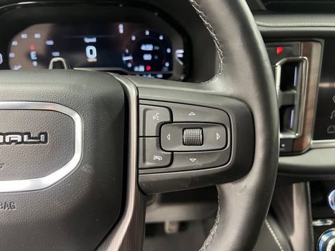 Used 2024 GMC Yukon Denali Ultimate AWD/4WD image 29