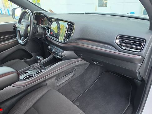 Used 2025 Dodge Durango GT AWD/4WD image 31