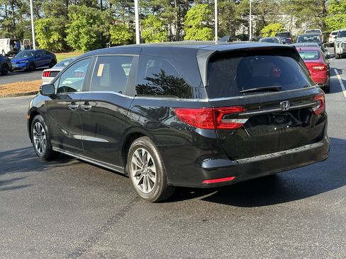 Used 2024 Honda Odyssey EX-L image 12