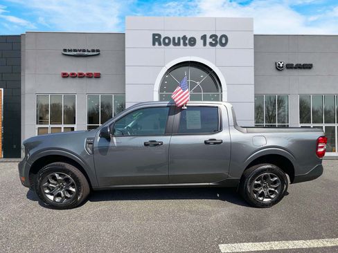 Used 2024 Ford Maverick XLT FWD image 5