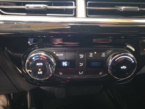 New 2026 Chevrolet Trax RS w/ Driver Confidence Package image 18