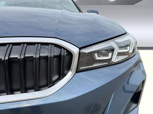 Used 2026 BMW 330i Sedan w/ Premium Package RWD image 11