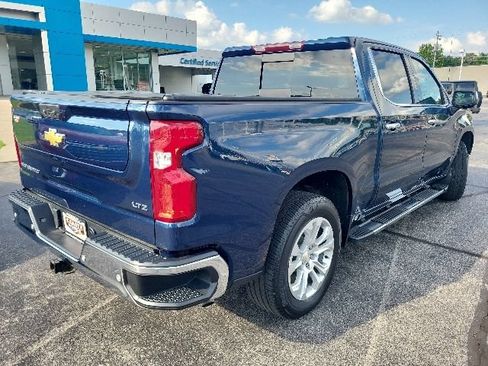 Used 2022 Chevrolet Silverado 1500 LTZ w/ LTZ Premium Package AWD/4WD image 18