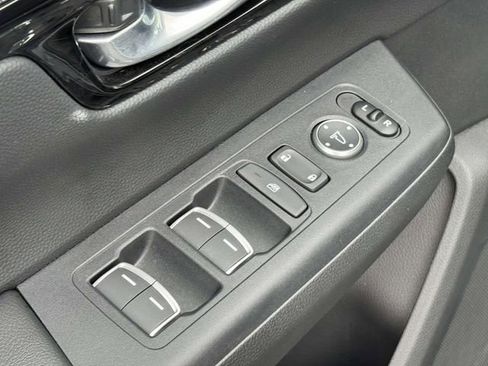 Used 2026 Honda CR-V Sport Touring image 23