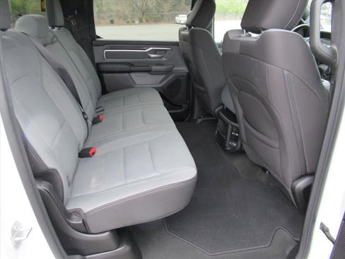 Used 2022 RAM 1500 Big Horn AWD/4WD image 26
