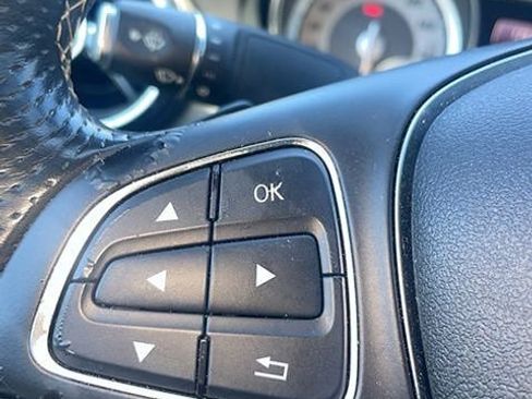 Used 2016 Mercedes-Benz CLA 250 image 11