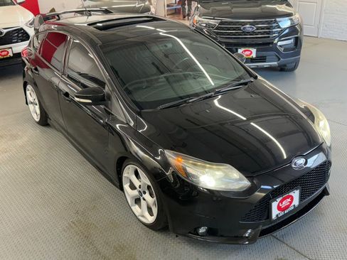 Used 2014 Ford Focus ST w/ Equipment Group 202A FWD image 14
