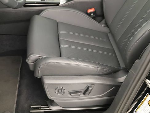 Certified 2025 Audi Q5 Prestige AWD/4WD image 25