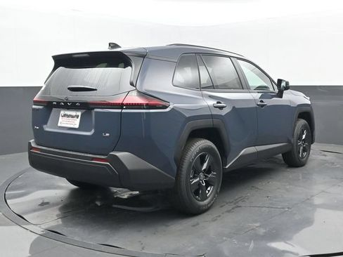 Used 2026 Toyota RAV4 LE FWD image 20