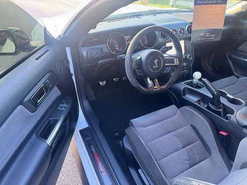 Certified 2019 Ford Mustang Shelby GT350 w/ Technology Package image 9