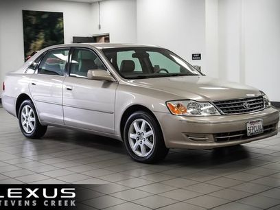 Used 2004 Toyota Avalon XL w/ Luxury Pkg