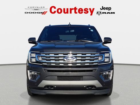 Used 2019 Ford Expedition Limited w/ Equipment Group 302A AWD/4WD image 10