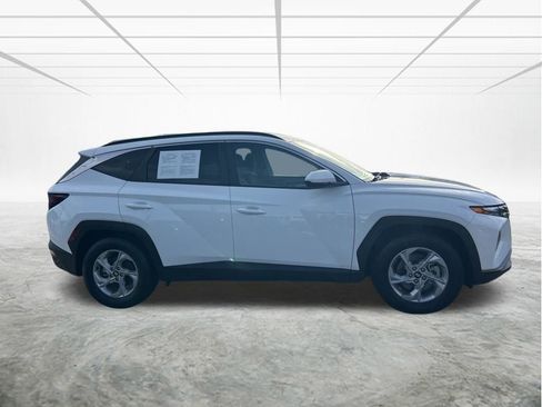 Used 2024 Hyundai Tucson SEL FWD image 3