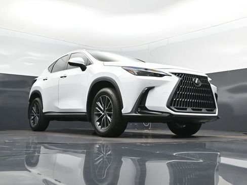 New 2026 Lexus NX 350 AWD image 44