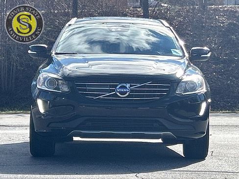 Used 2015 Volvo XC60 T5 Platinum w/ Climate Package image 2
